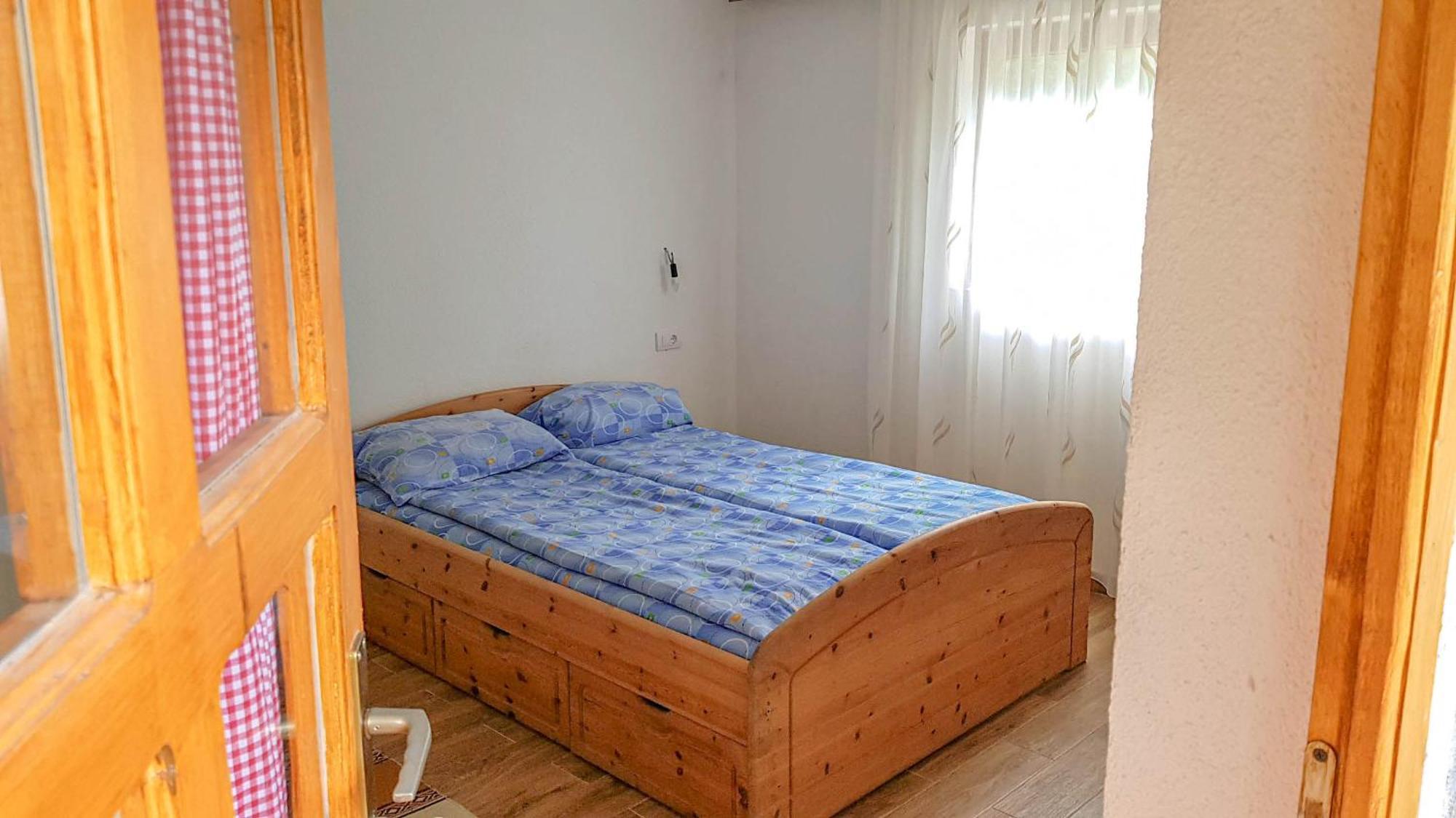 Rafting Camp Encijan Hotel Foca Room photo